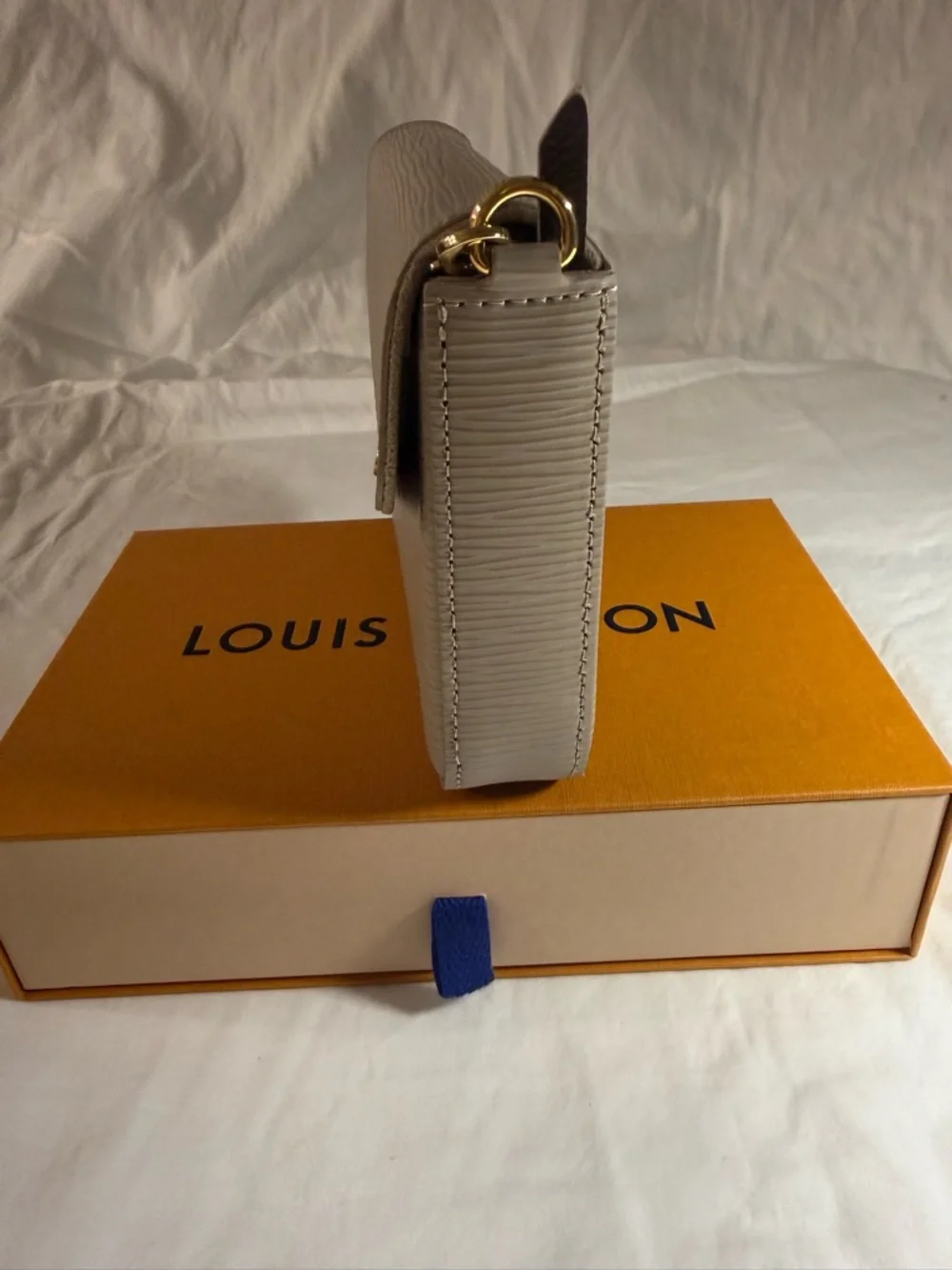 Louis Vuitton PO Felicie GM NV Epi Galette - Picture 4 of 10